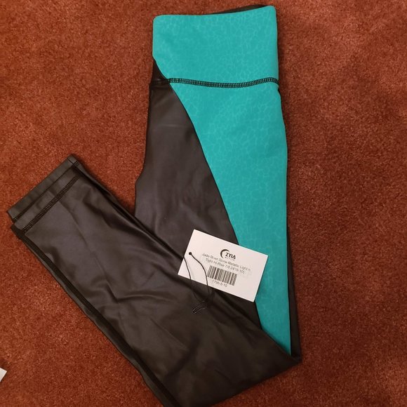 Zyia Jade River Stone Metallic Light n Tight Hi-Rise 7/8 24" (8-10) EUC - Picture 5 of 5